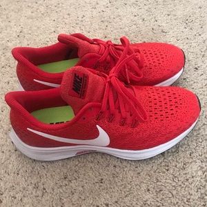Nike Air Zoom Pegasus 35 Red